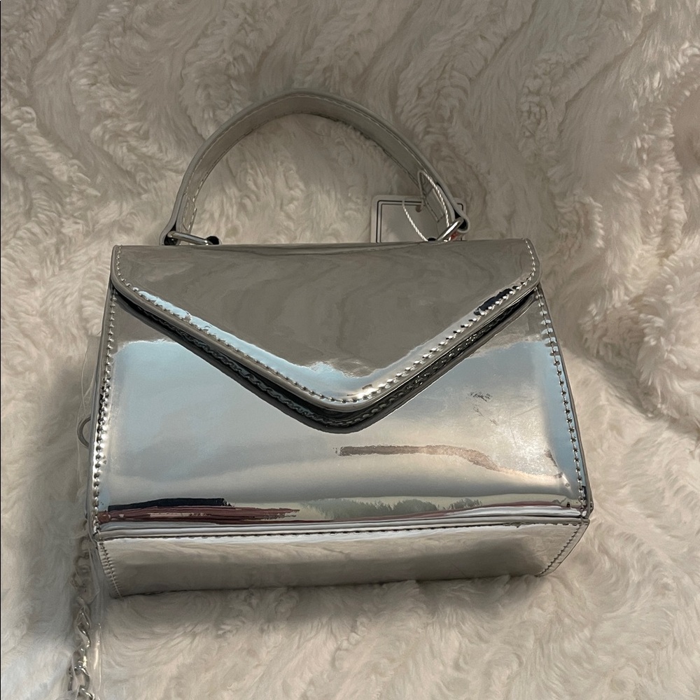 Shiny Metallic Silver Top-Handle Crossbody Bag - Picture 7 of 16